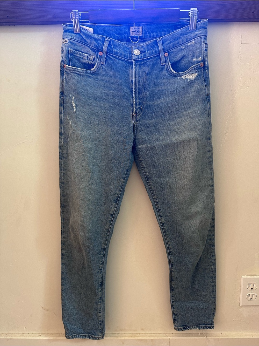 Citizens Of Humanity Light Wash Slim Straight Jeans